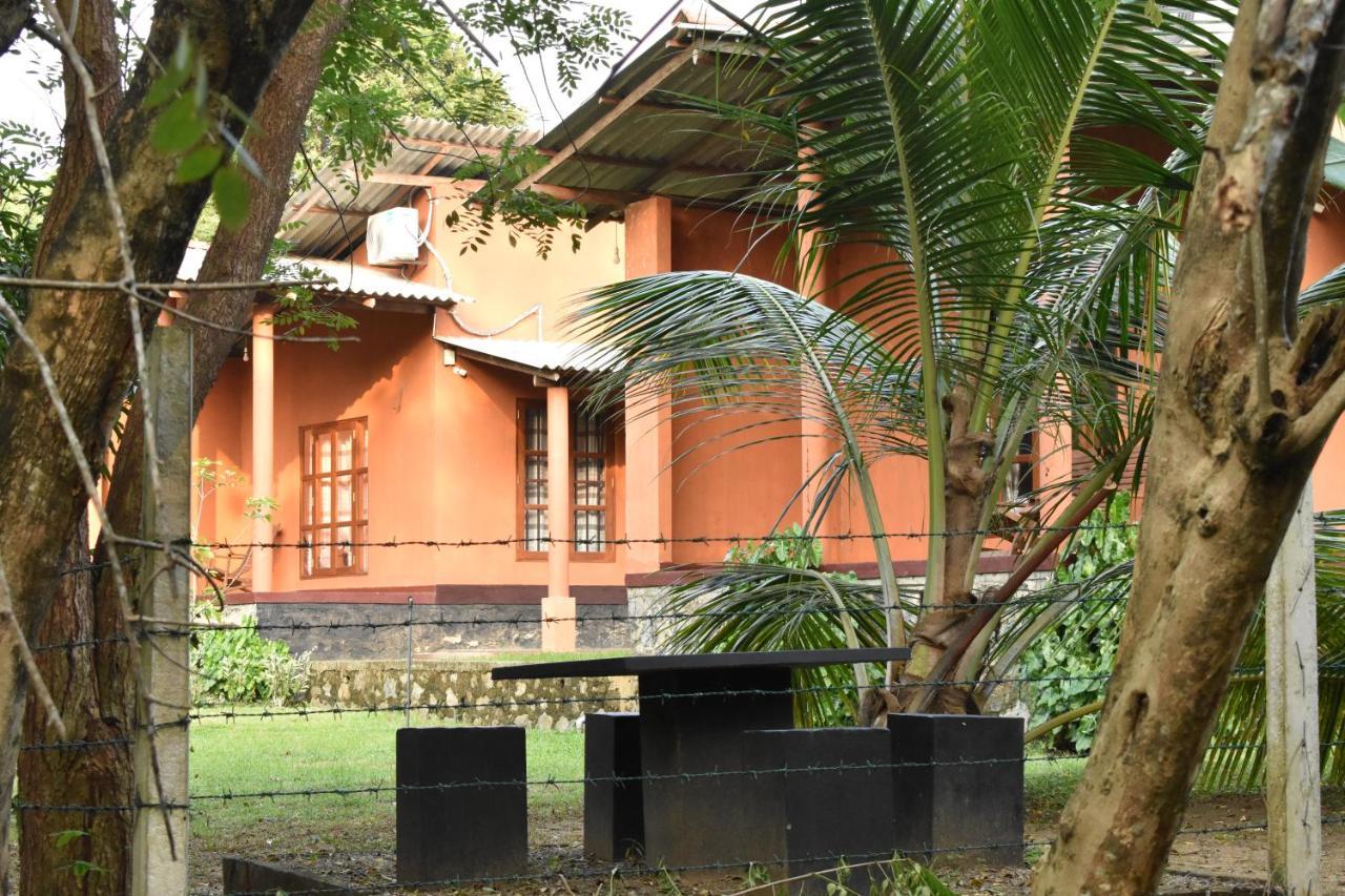 אודוואלאווה Nil Bawana Nature Resort מראה חיצוני תמונה