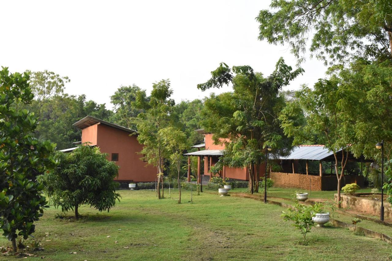 אודוואלאווה Nil Bawana Nature Resort מראה חיצוני תמונה